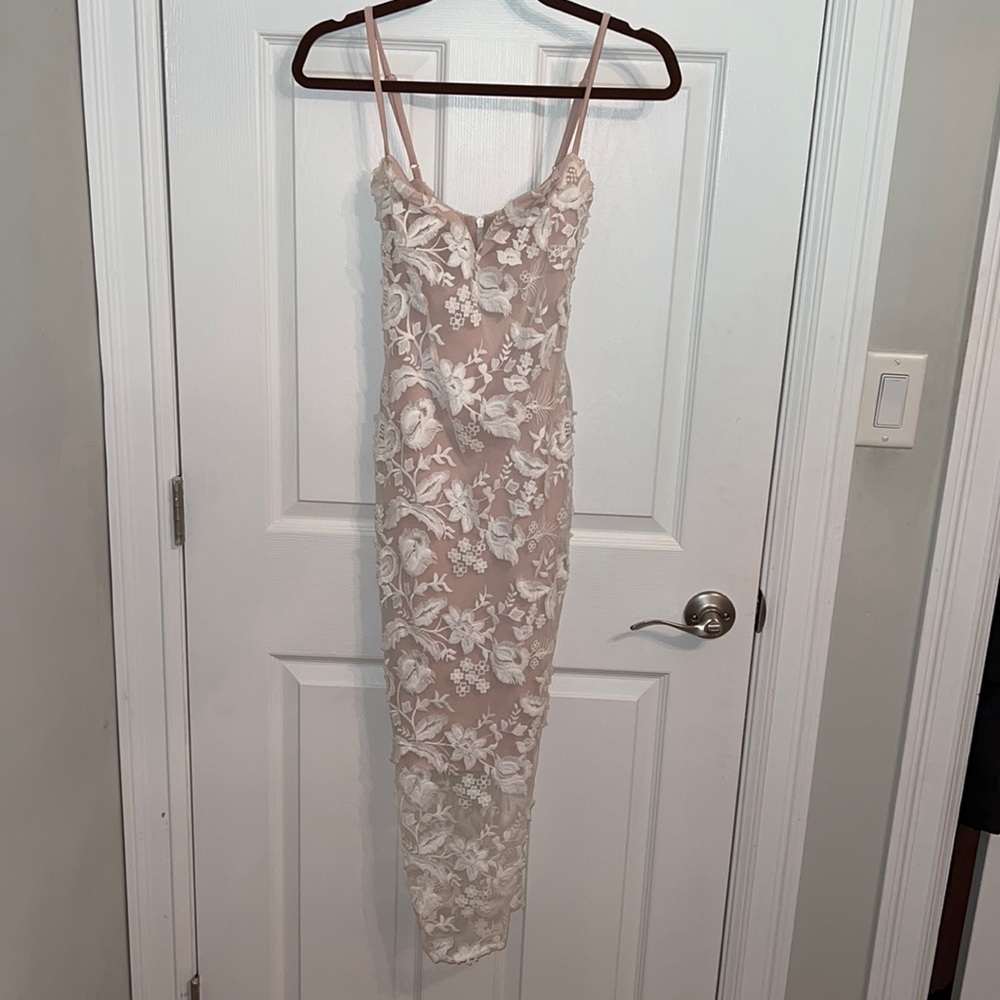 Nookie Lucia Midi Lace overlay dress is size XS